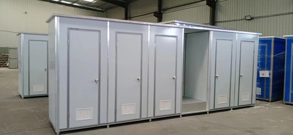 Simple Portable Toilet Shower One Bath Room Rural Early Toilet Renovation Waterless Packaging for Park Renovation Project