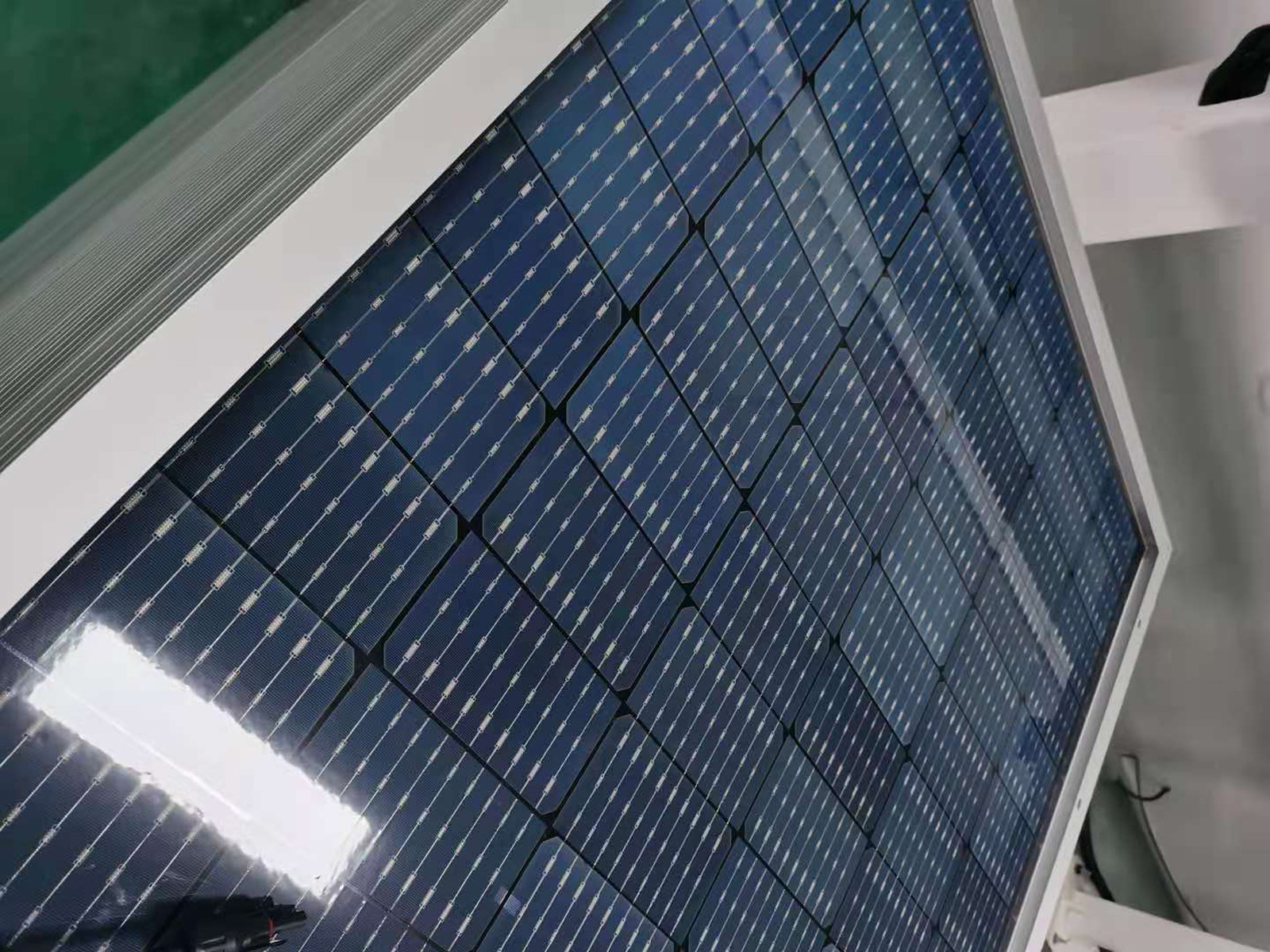 Gel Battery MPPT Small Off Grid PV Solar System 3KVA 3KW 60A