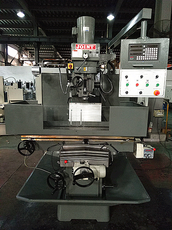 NT40 / 7.5HP Bed Type Turret Vertical Milling Machine Taiwan Original Milling Head