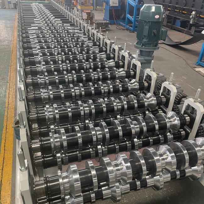 Roof / Wall Metal Roofing Sheet Making Machine Trapezoidal Roofing Sheet Roll Forming Machine