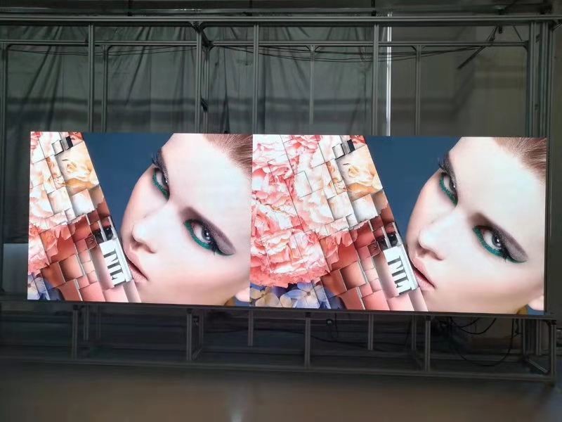 800w Led Video Wall Screen 2mm Pixel Pitch Full Color Signs 2 Years Wanrranty