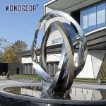 Outdoor Large Stainless Steel Fountain Sculpture Irregular Geometric Twisted