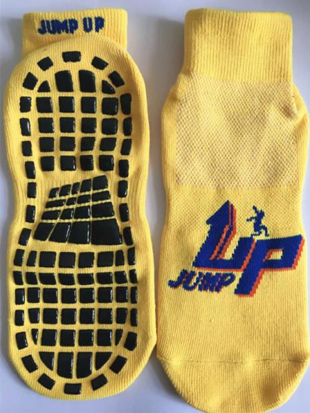 China Wholesale Trampoline Type Socks/ Polyester Kids Sports Trampoline Socks/