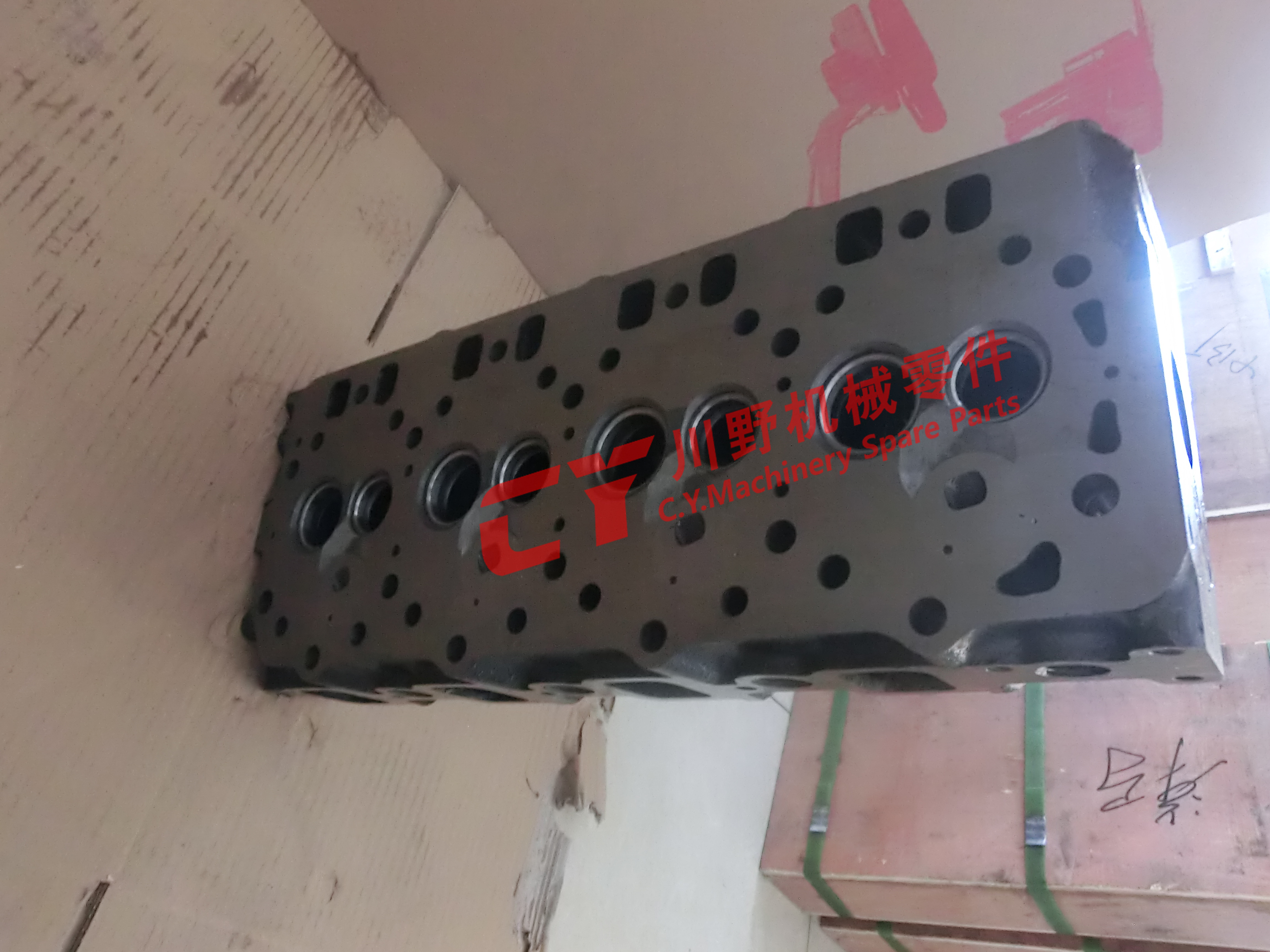 A2300 Cummins Truck Forklift Cylinder Head 4900933