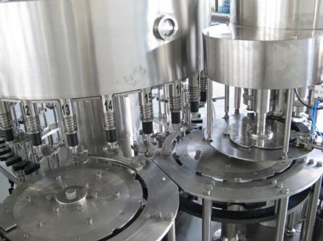 12000BPH PET Bottle Filling Machine , Drinking Water Treatment Filling Machine