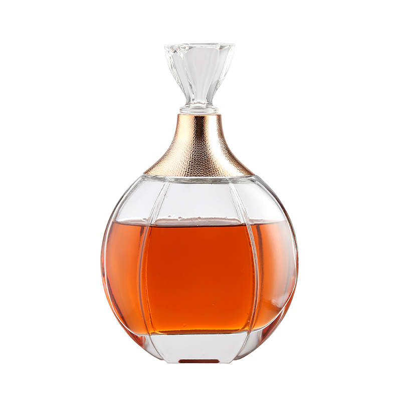 750ml Glass Bottle for Wine Drinking in Clear Design