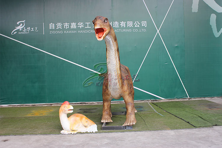 Sun Proof Realistic Dinosaur Model , Lifelike Animatronic Camarasaurus