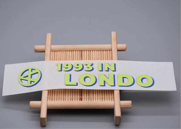 Custom White Woven Label Printed Matte Silicone Logo For Clothing