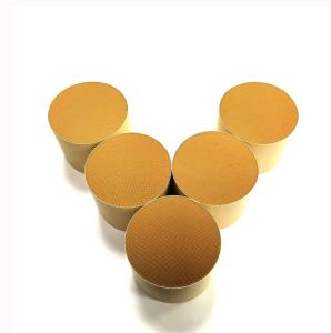 Quality EURO2 Ceramic Honeycomb Structure Catalytic Converter Combustor Gasoline Cars wholesale