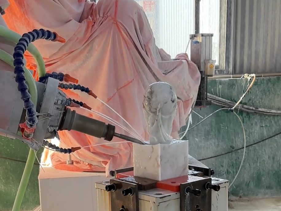 Automatic Stone Sculpture Carving Machine Stone Engraving Machine 3D 7 Axis Kuka Robot