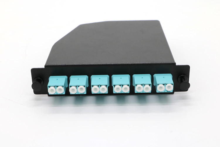 Sc / Fc / St / Lc Rack Mount Splicing Fiber Optic Patch Panel 1U 12 - 24 Core