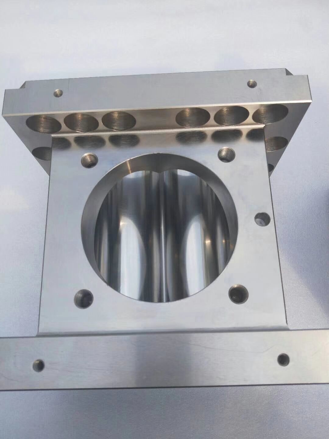 ABS Plastic Extruder Machine Parts , Extruder Barrel Material Excellent Machinability