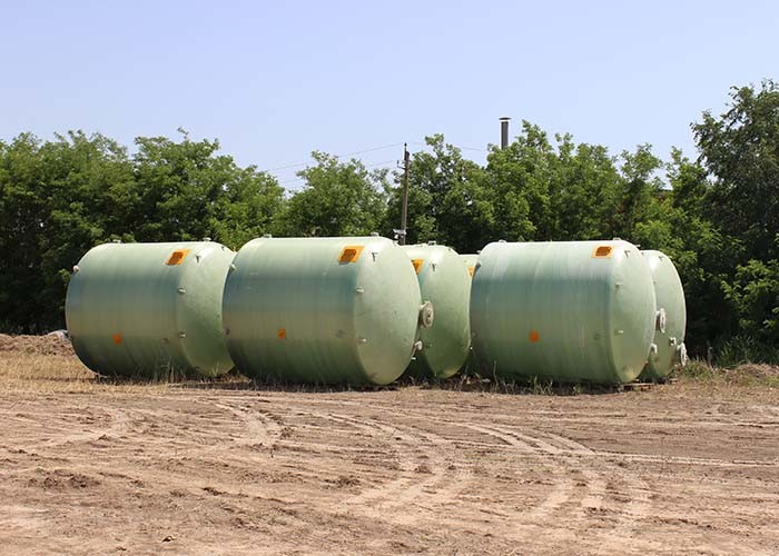Cylindrical FRP Water Tank Chemical Resistance Wastewater Treatment Storage