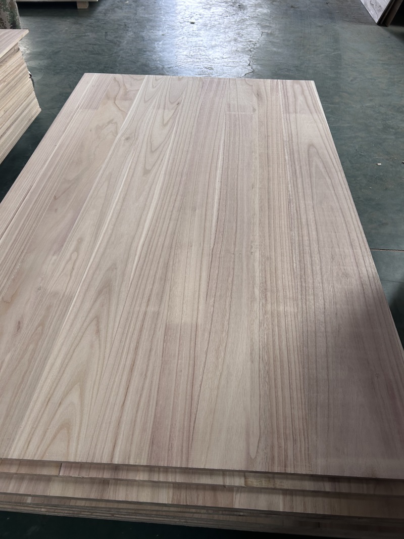 Moisture Content 8%-12% Solid Wood Board for Furniture Best Paulownia Wood Board