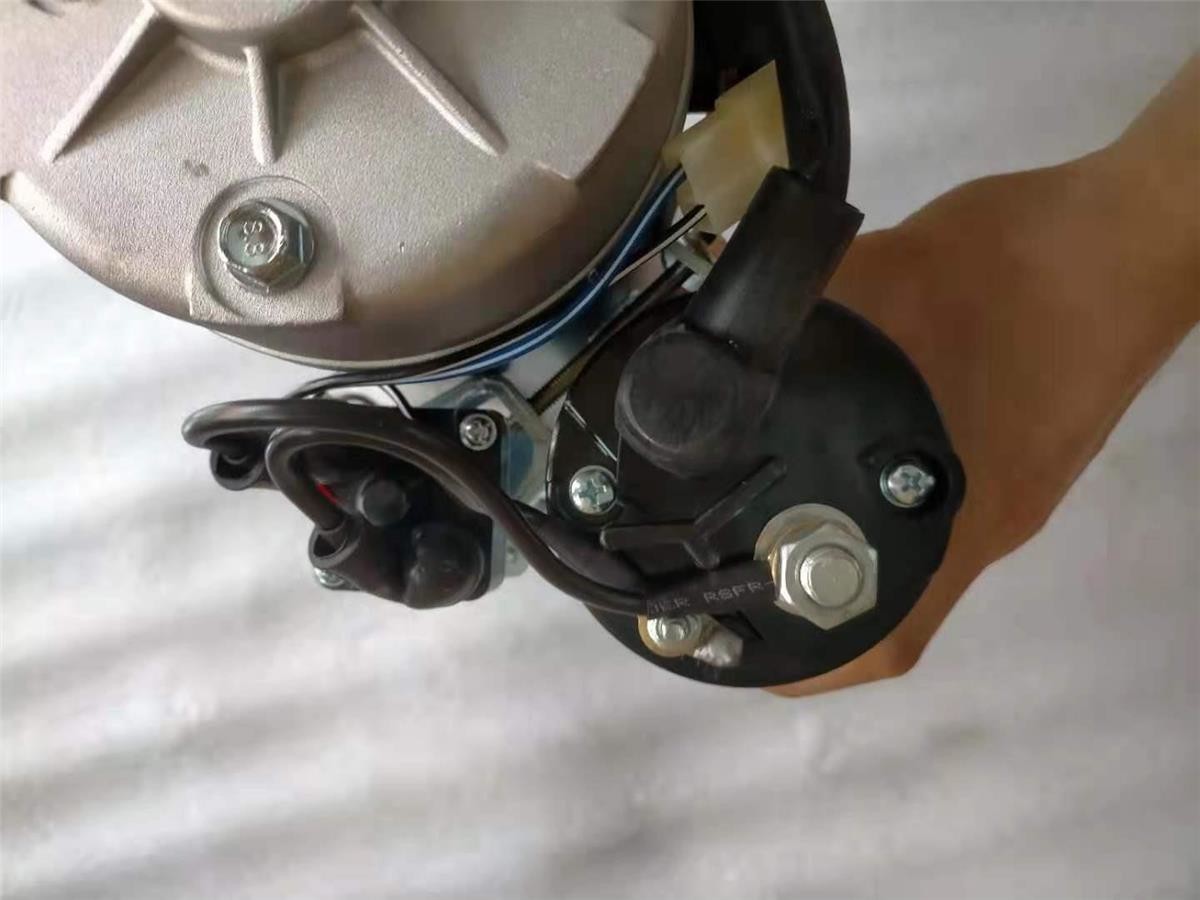 Komatsu 6D125 Excavator Engine Parts 600-863-5711 Starter Motor For PC300-7 PC400