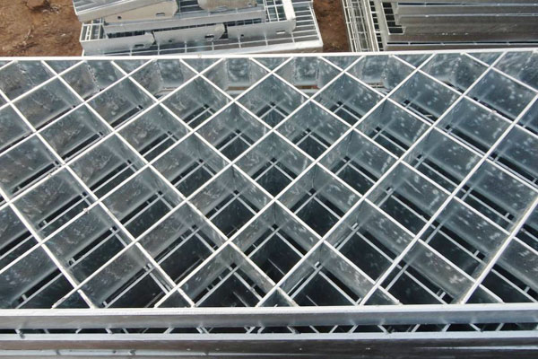 plug-in steel grating