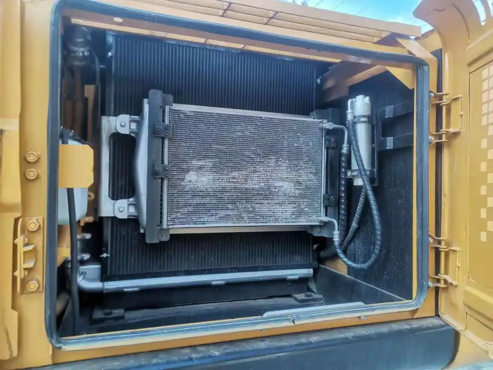 21900 KG SANY 215C Used Crawler Excavator for Construction Machine YANMAR Engine