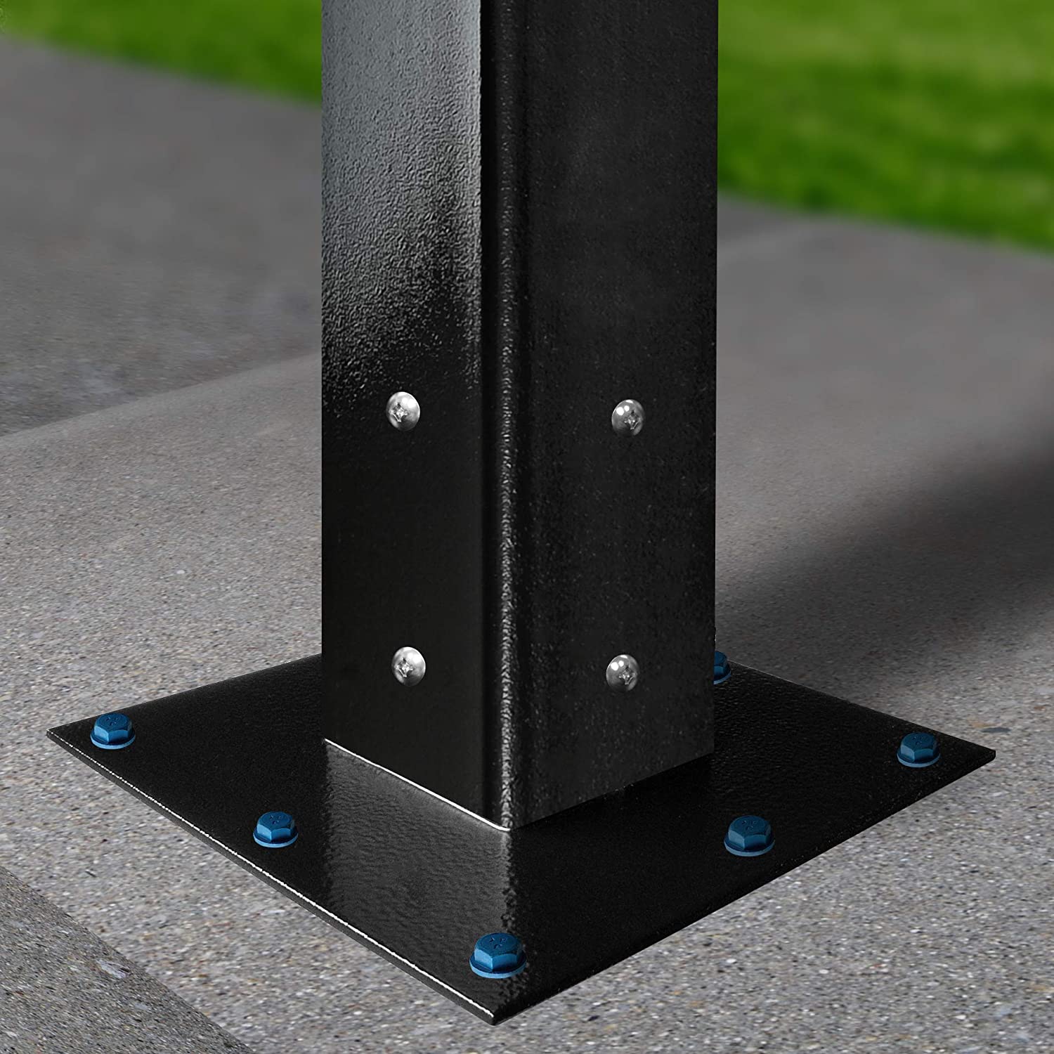 4*4 or 6*6 Surface Mount Base Plate Trimmer Guard Bracket for Mailbox Post Protection