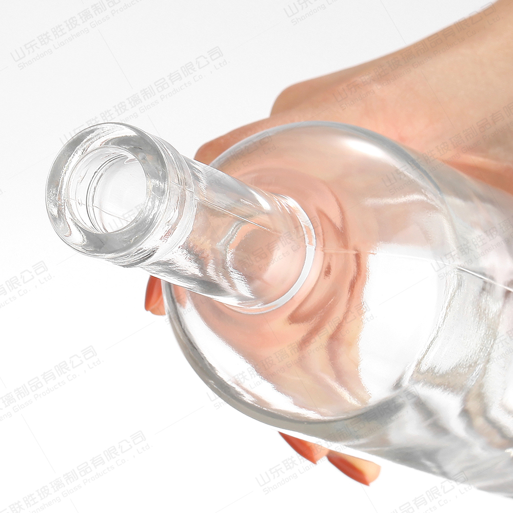 Healthy Lead-free Glass 750ml 800ml 1000ml Glass Gin Vodka Whisky Brandy Glass Bottle