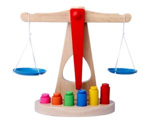 Quality Weighing 10CM Wooden Balance Scale Toy Montessori Balance Scale wholesale