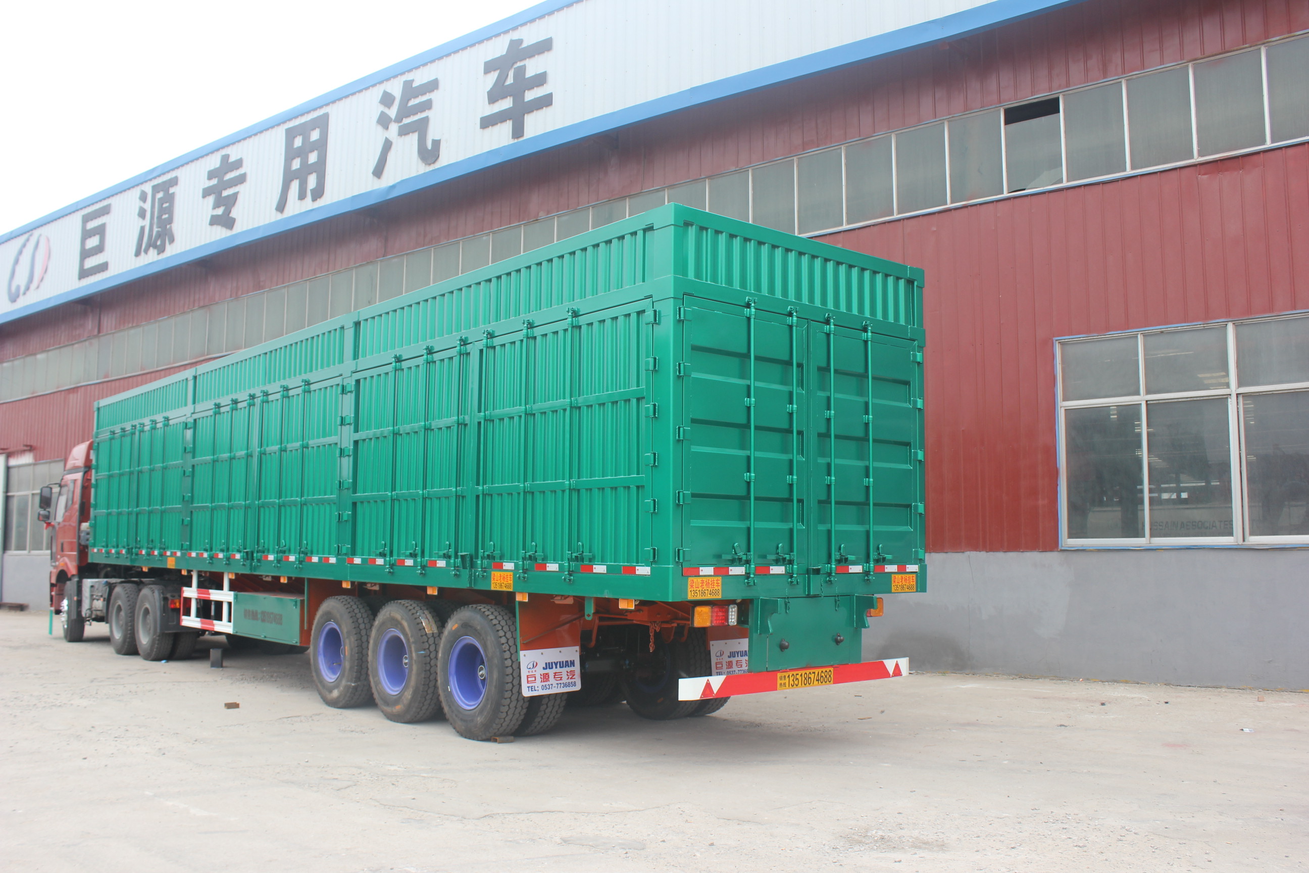 53ft Enclosed Box Cargo Dry Wing Van Truck Semi Trailer with 30-100T Max Payload