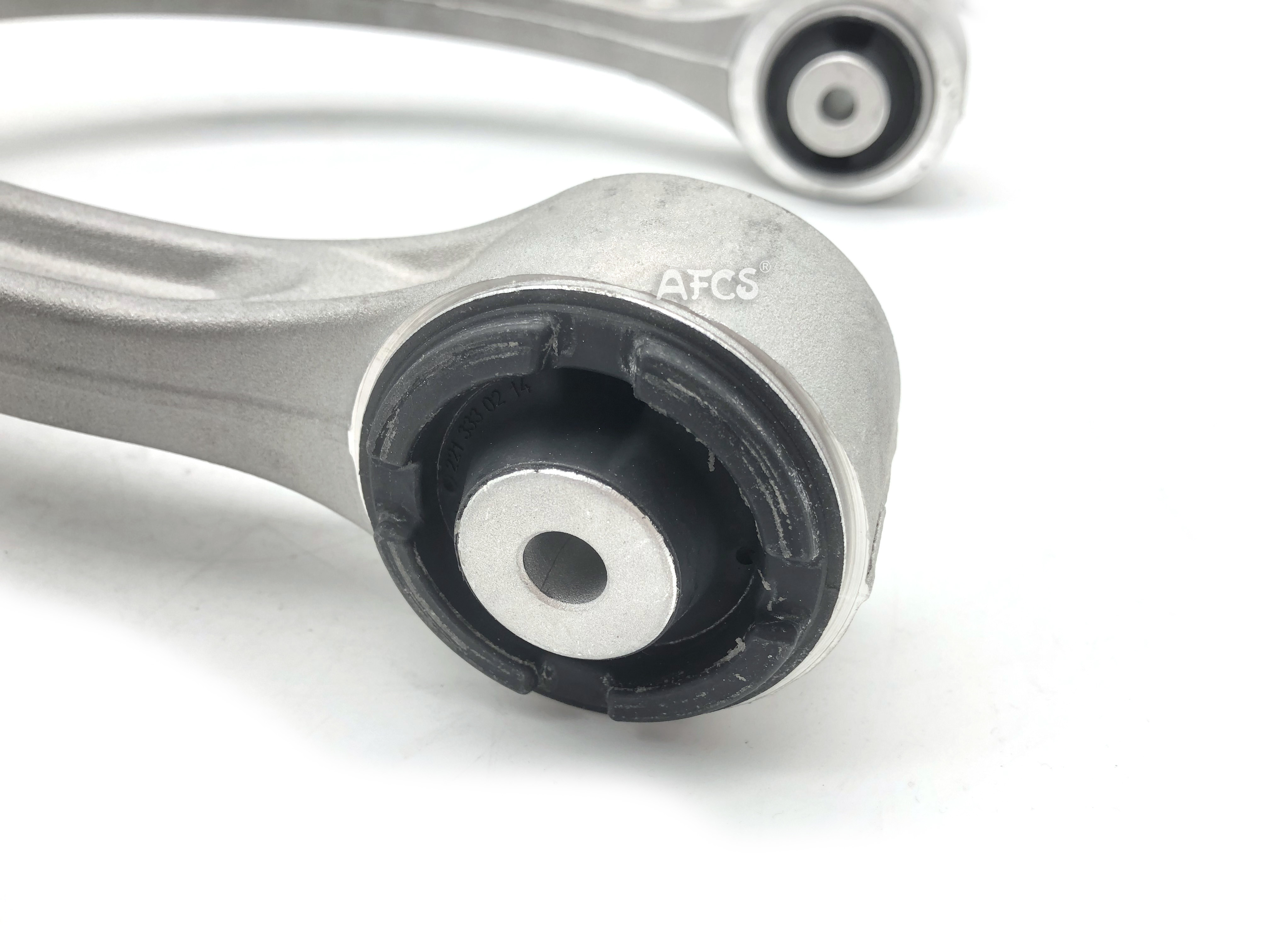 2213309007 2213308907 221330307 Control Arm For MERCEDES BENZ W221 C216