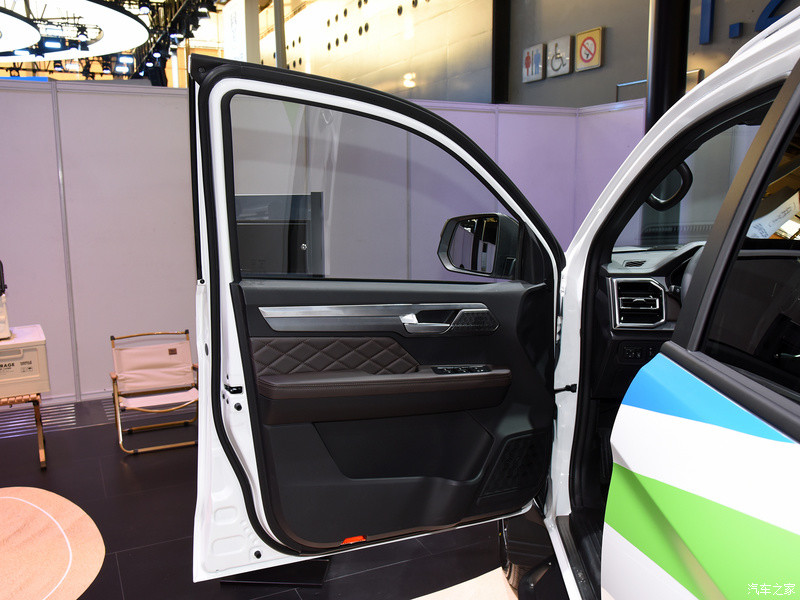 JAC T9 HUNTER EV All Electric Pickup With A Dual Electric Motor Drive Train And Over 310 Miles (500 Km) CLTC Range