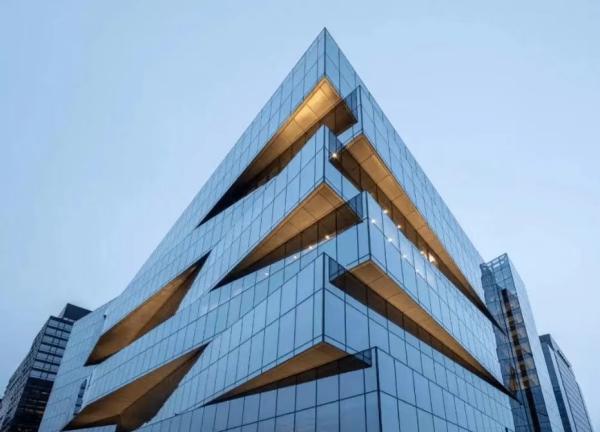 Customizable Energy Generating Photovoltaic Glass Curtain Wall With Weather