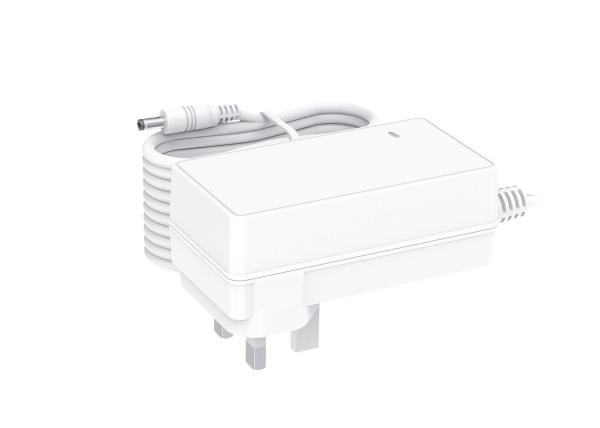 45W Max UK Plug UKCA Certified 12V 14.5V 16.8V Lithium / Lead-Acid Battery