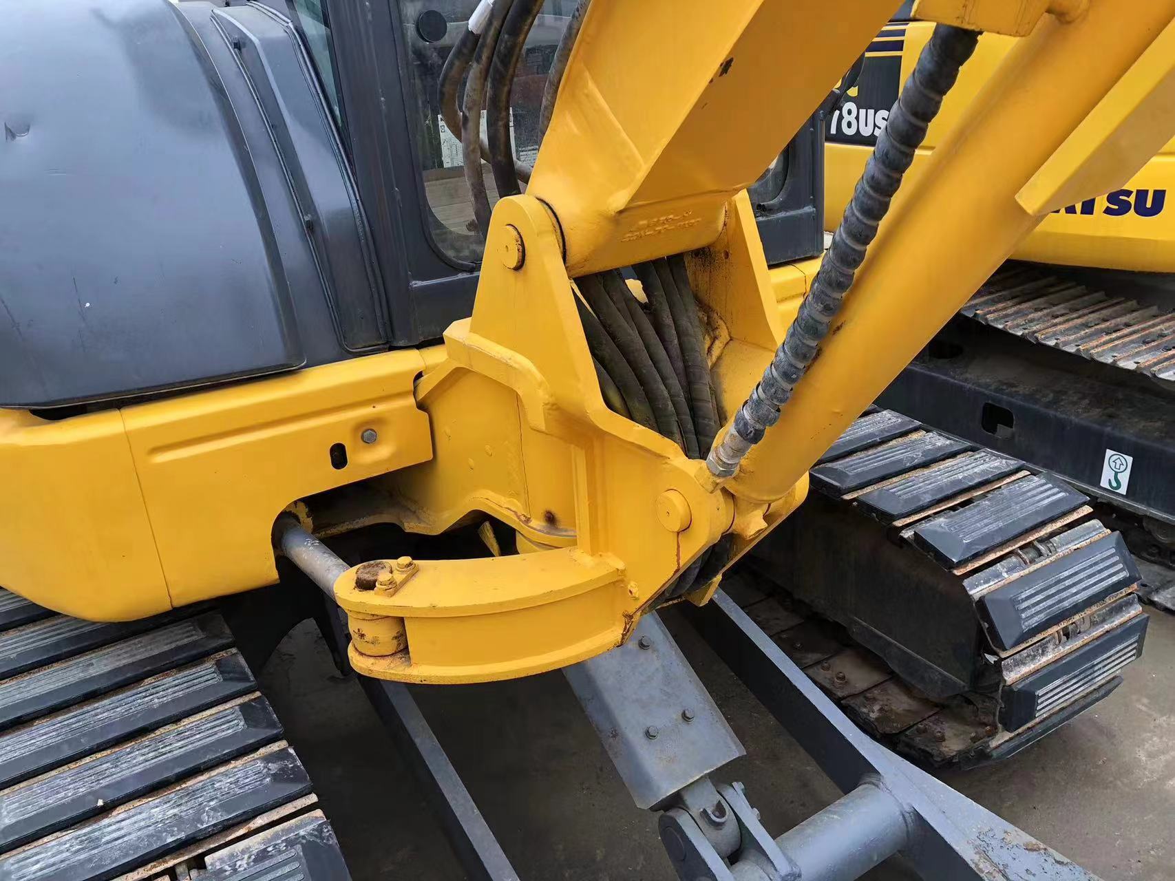 Factory price used excavator Komatsu PC40 tracked mini excavator