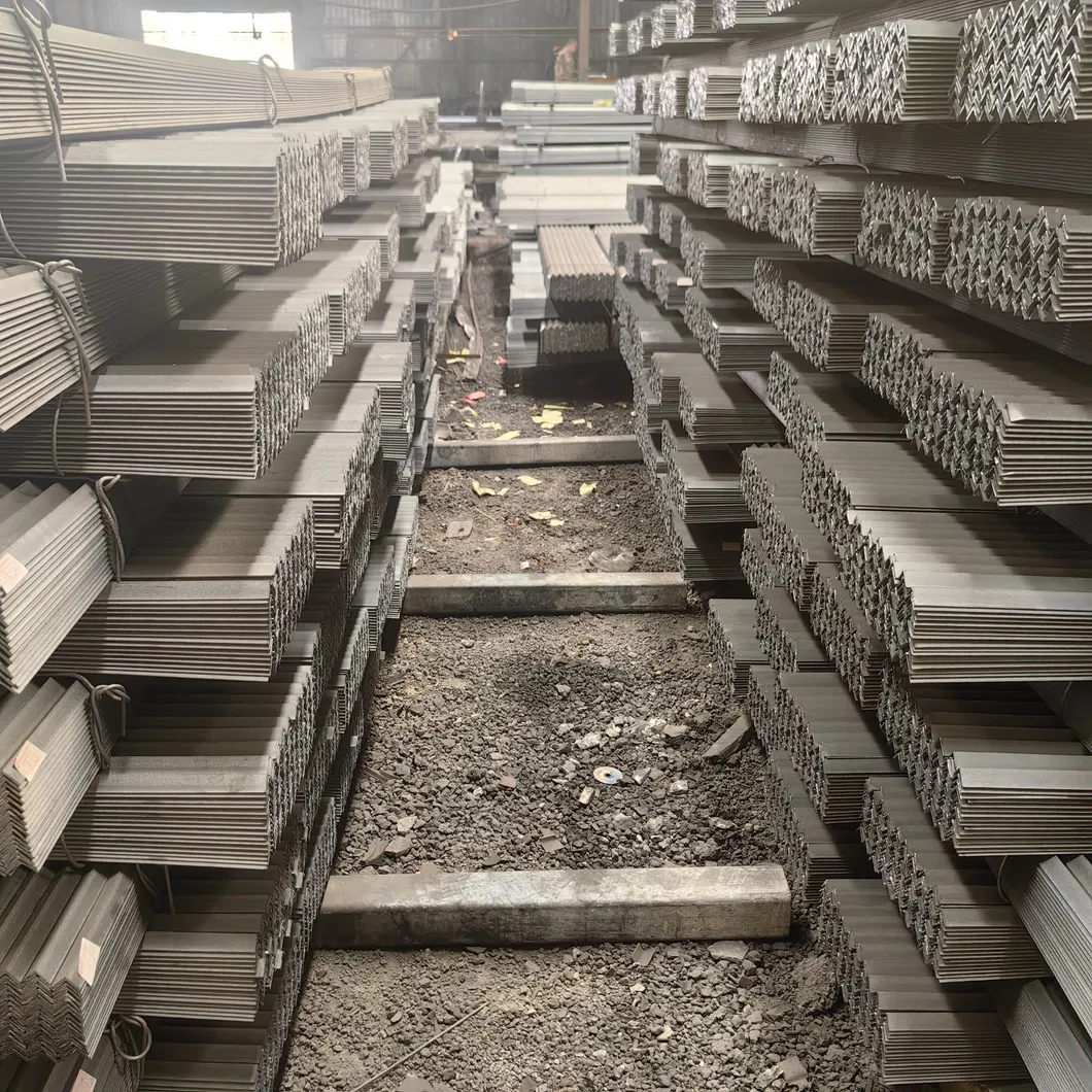 Premium Hot Rolled Equal Angle Steel Bar 50X50X5 Q195 Q235