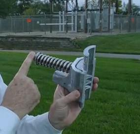 Quality electronic pole windstorm sign saver bracket wholesale
