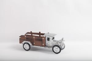 Quality Garden Ornaments Style Metal Garden Ornaments Environmental Protection Trucks OEM wholesale