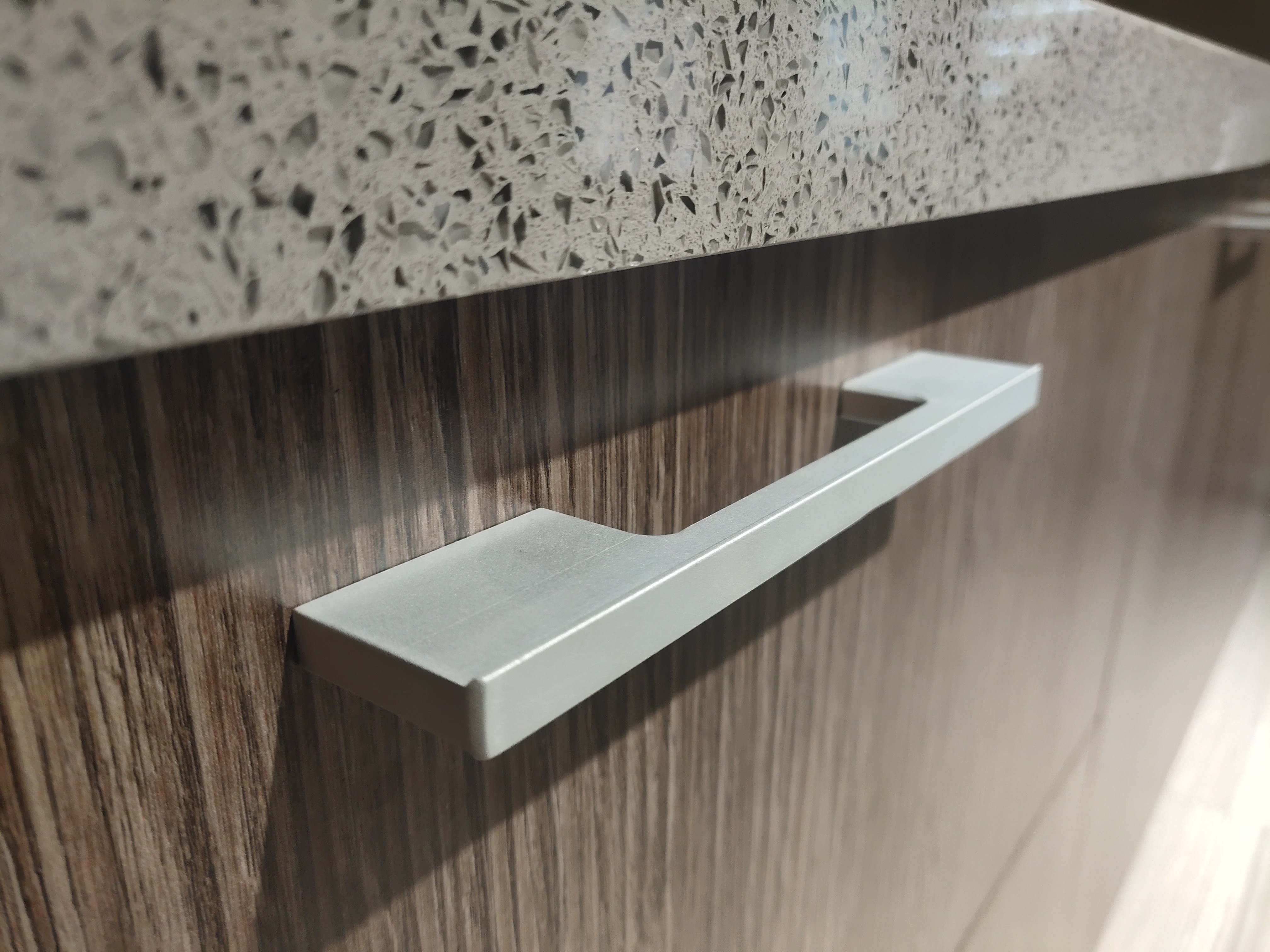 RCR 1270 Furniture Pull Aluminum Profile Handles for Kitchen