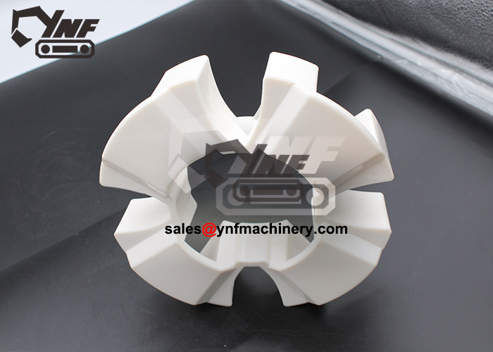 ZG15F04300 Excavator Coupling For EH130