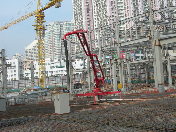 Manual 13m 20Mpa Hydraulic Concrete Placing Boom 360 Degree Slewed