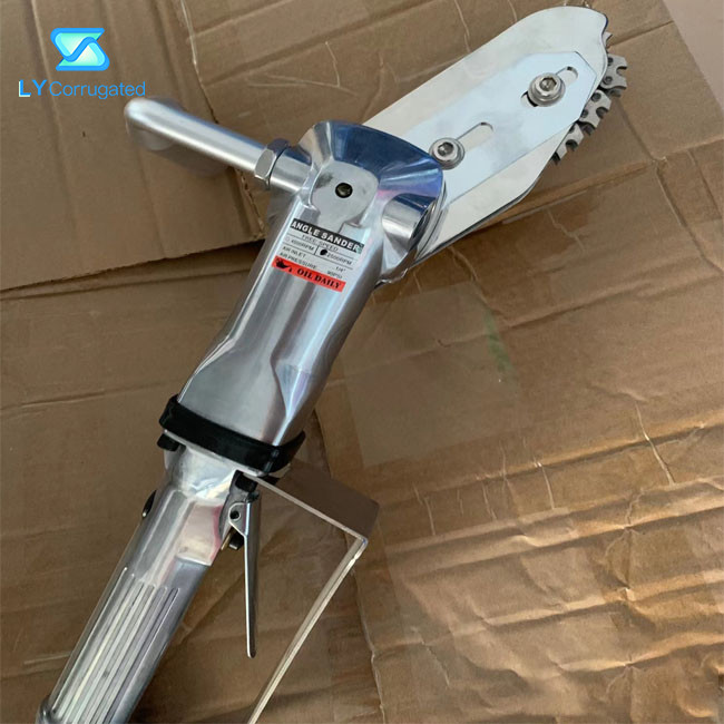 Pneumatic Paper Card Board Carton Waste Stripping Machine Semi Automatic 0.8KPA Handle