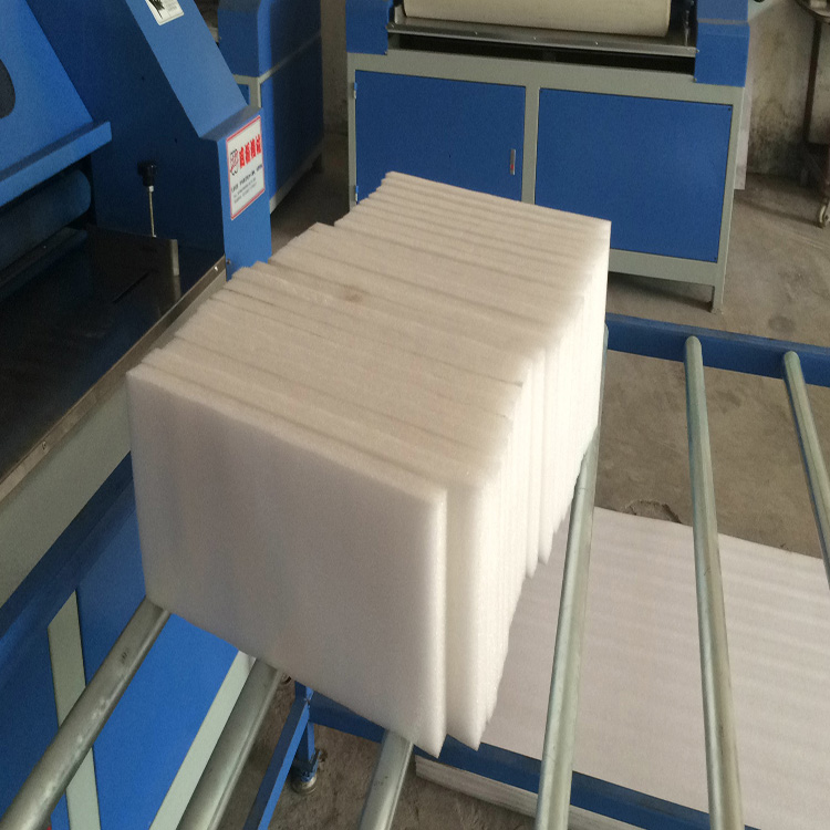100mm Roller EPE Polyethylene Foam Sheet Automatic Cutting Machine Slitting Cutter