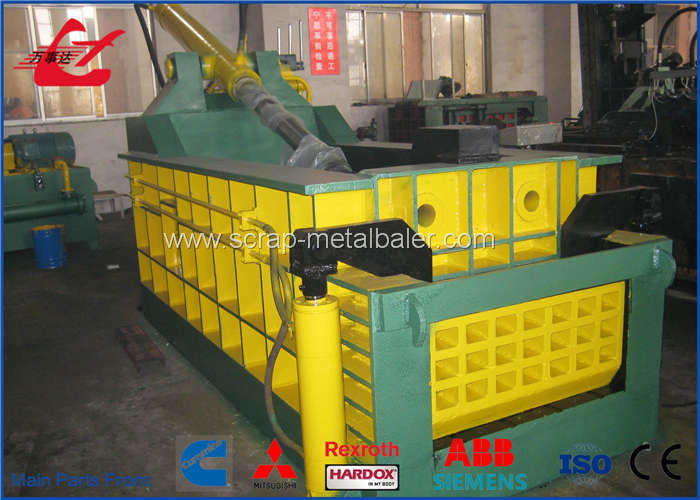 Front Out Scrap Metal Baler 1200kg / Hour For Waste Metal Recycling Yard