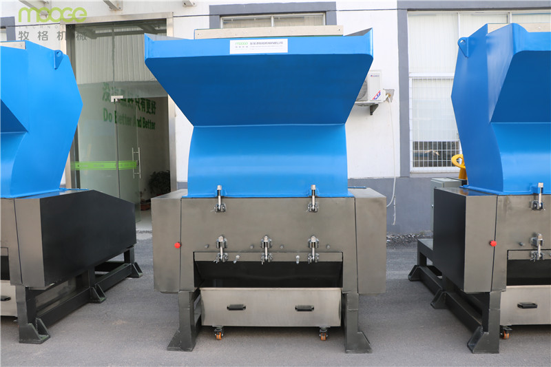 PP HDPE Waste Bottle Grinding Machine PE Crushing Economic