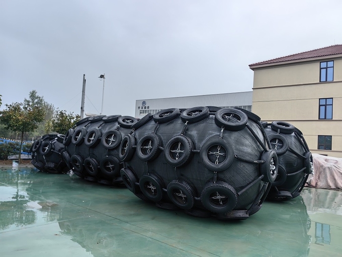 STS Pneumatic Rubber Fender Yokohama STS/STD/Ship To Ship/Ship To Dock Abrasion Resistance Good