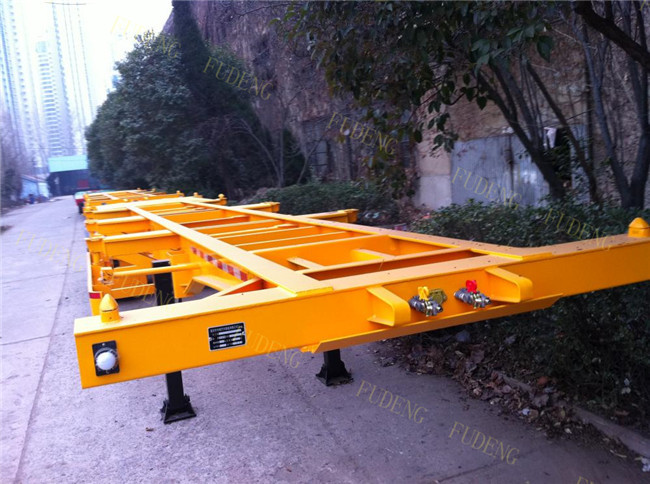 40 Feet Flatbed Skeleton Shipping Container Trailer Mechanical / Air Suspension
