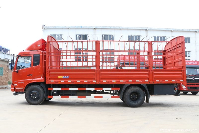 10Ton Heavy Duty Off-Road Cargo Truck with 180HP Diesel Engine and Automatic Transmission