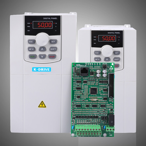 Metal Plastic 3 Phase Solar Inverter , 60A Solar Pump Inverter 3 Phase