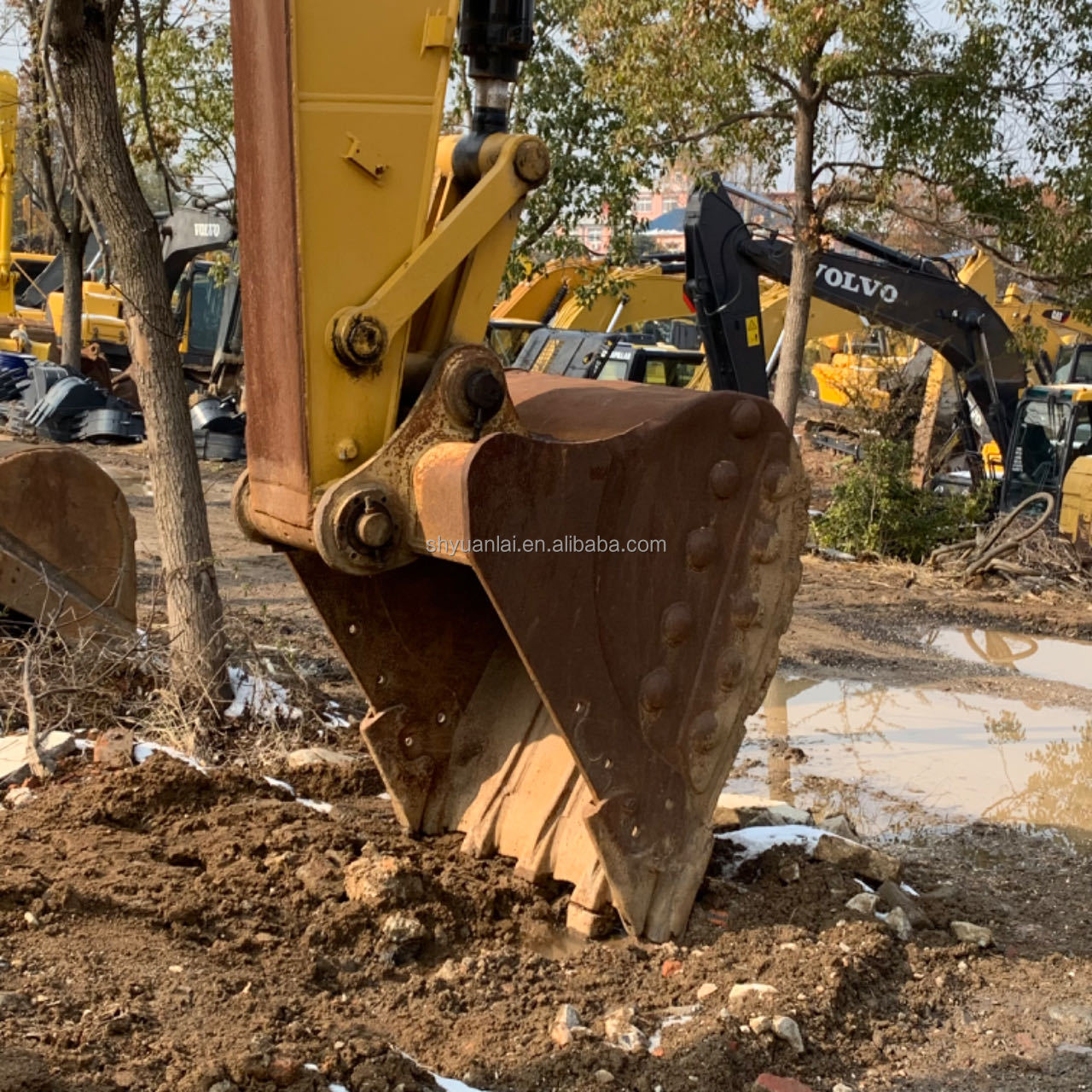 2019 Used CAT324D Excavator with Original Hydraulic Cylinder and Soft Steel Design