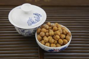 Quality Low Fat Wasabi Roasted Chickpeas Snack , Crunchy Baked Chickpeas Hard Texture wholesale
