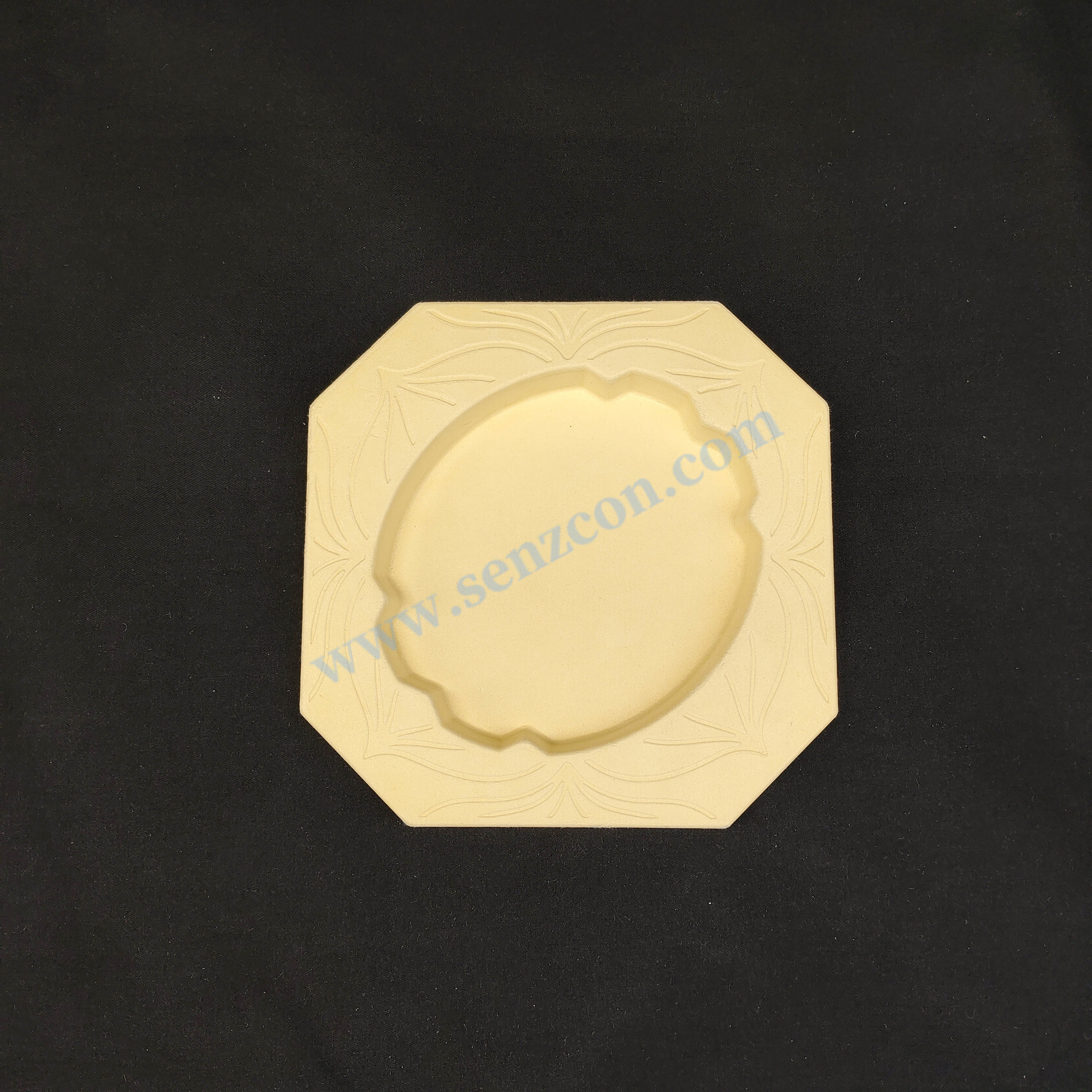 Factory-customized high-end food packaging box liners and bases, high-end jewelry liners, anti-drop and shock-proof, made of yellow plant fiber