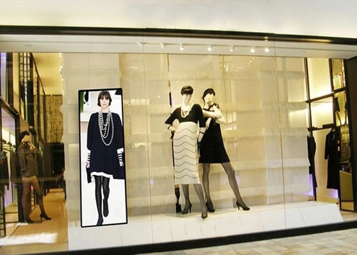 640*1920mm p1.86 Poster LED Display Factory Supply Indoor Billboard