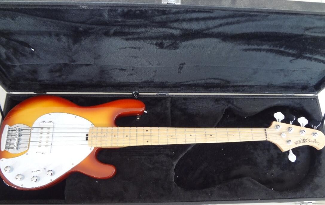 5 string basss guitar Ernie ball Musicman Sting Ray5 bass Sunburst color Active pickups