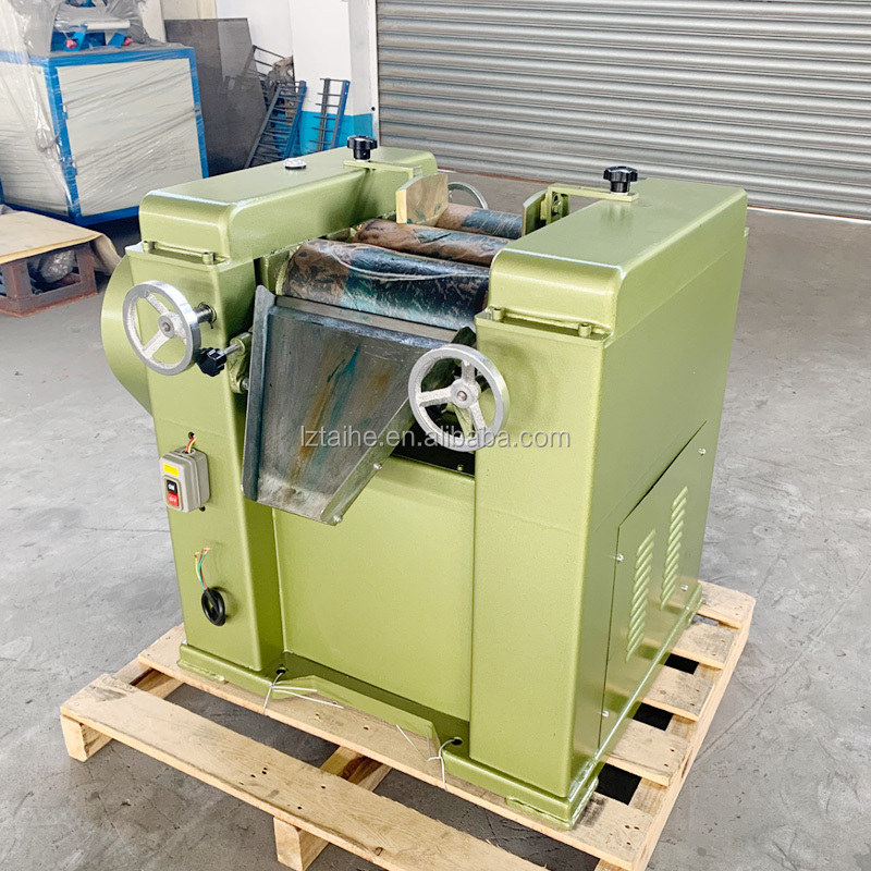 405 Three Roll Mill for Smooth and Uniform Chocolate and Cosmetic Ink Production